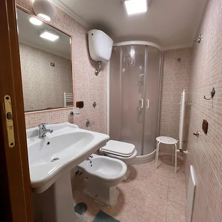 Casa Tua Al Centro Di Apartment Naples